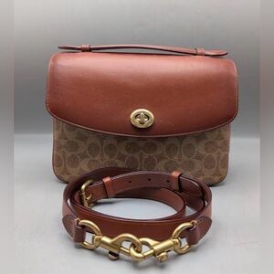 Authentic COACH Cassie 68349 Crossbody Signature Canvas Leather Handbag Purse
